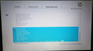 آموزش نصب ویندوز 10، بوت ویندوز روی فلش مموری سر برگ بالا اوردن USB برای نصب ویندوز در بوت منو